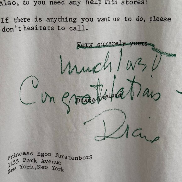 Diane von Furstenberg letter from Vogue Editor Fashion T-shirt Small - Picture 5 of 9